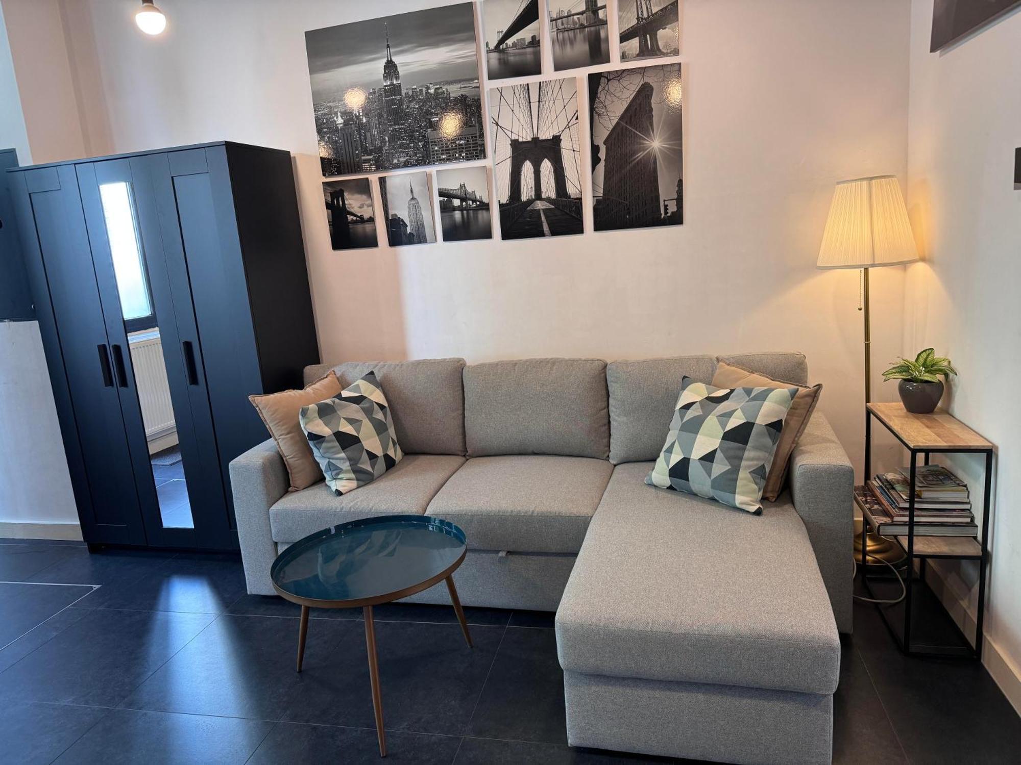 Modern Cozy Studio With Backyard Antwerpen Eksteriør billede