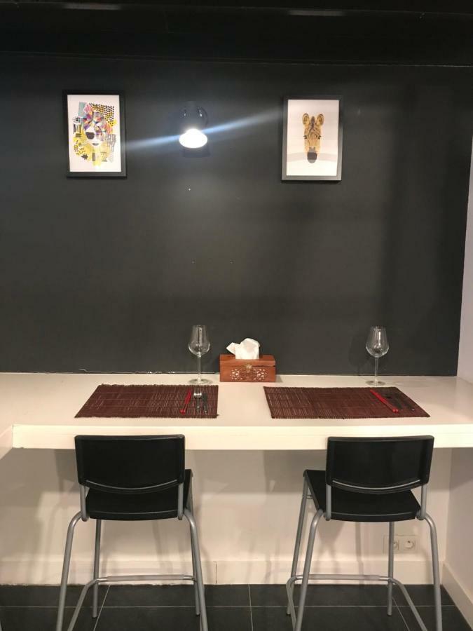 Modern Cozy Studio With Backyard Antwerpen Eksteriør billede